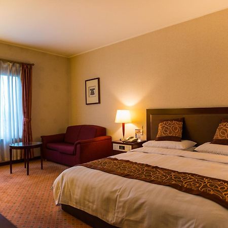 Shanghai International Airport Hotel Екстериор снимка