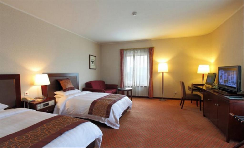 Shanghai International Airport Hotel Екстериор снимка