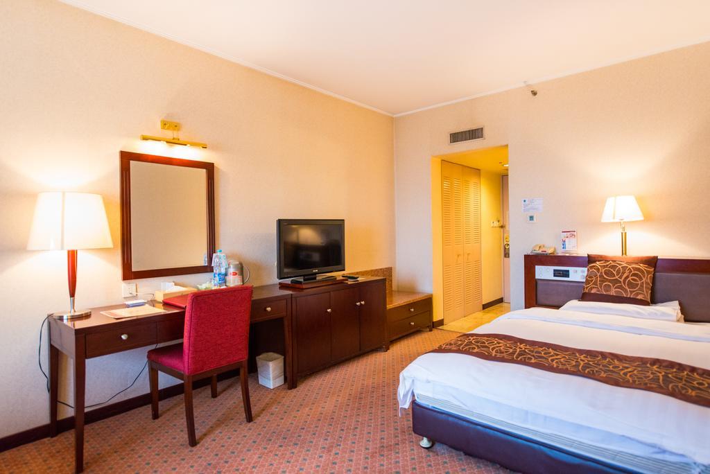Shanghai International Airport Hotel Екстериор снимка