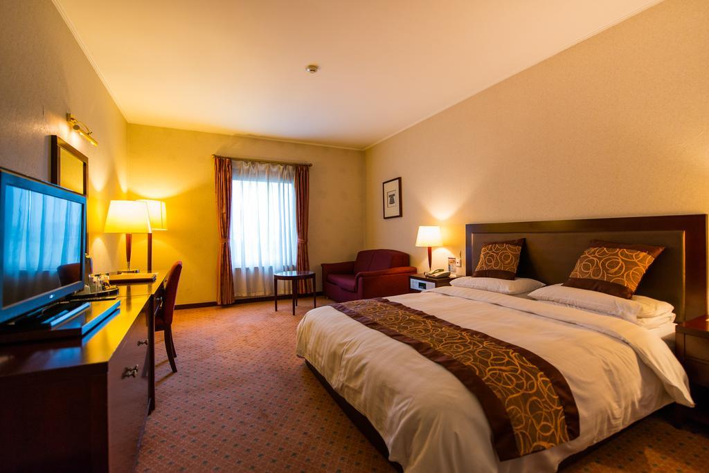 Shanghai International Airport Hotel Екстериор снимка